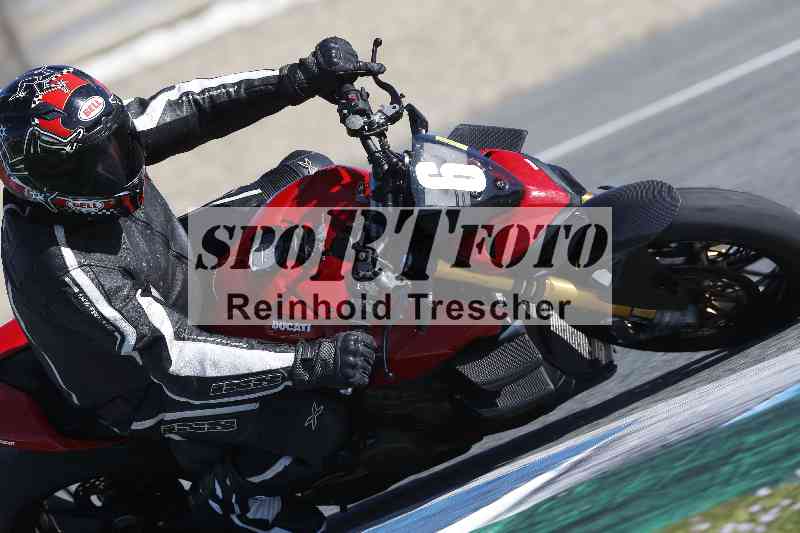 /Archiv-2024/02 29.01.-02.02.2024 Moto Center Thun Jerez/Gruppe gruen-green/6